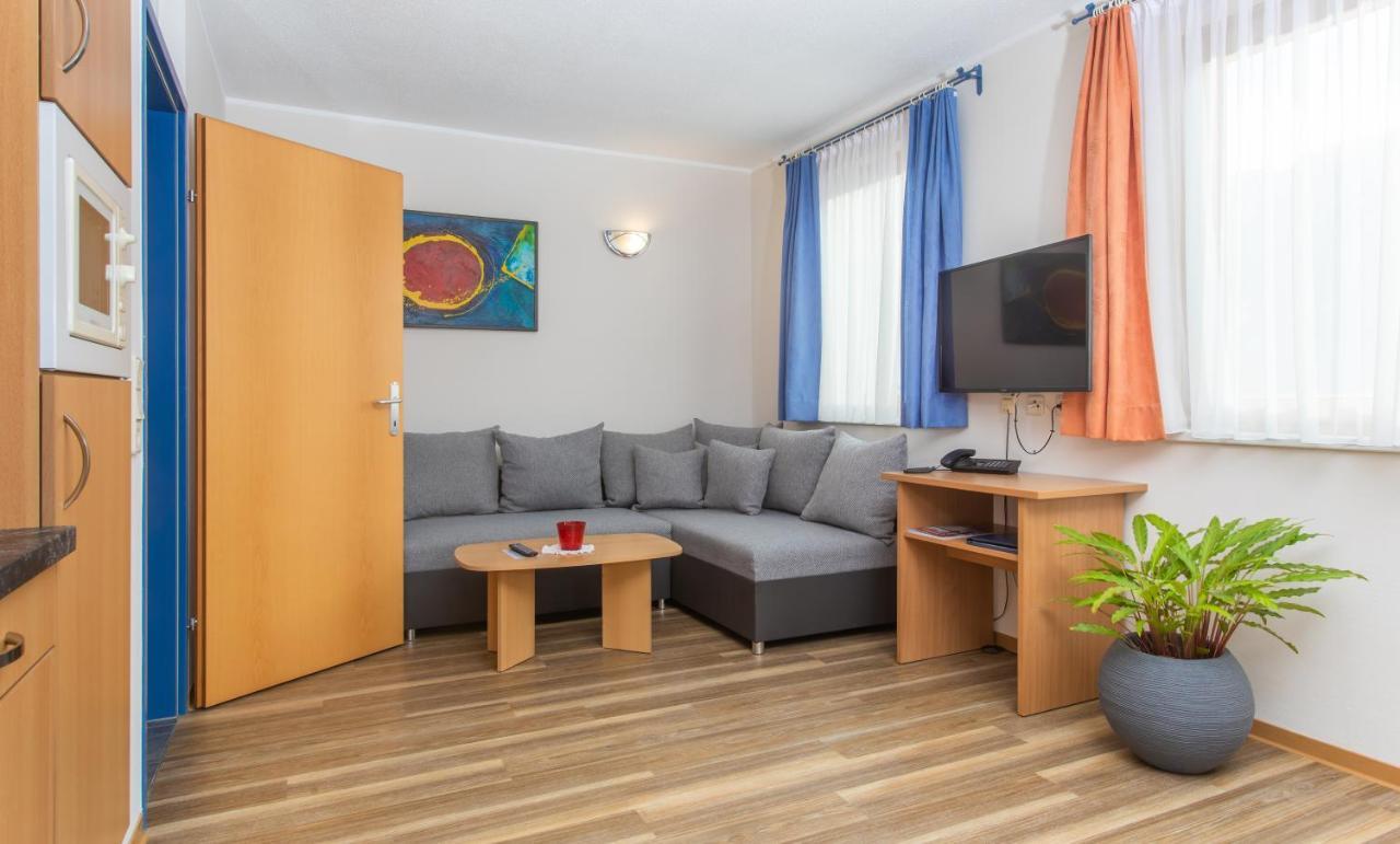 Walter'S Bed&Breakfast Assling Εξωτερικό φωτογραφία